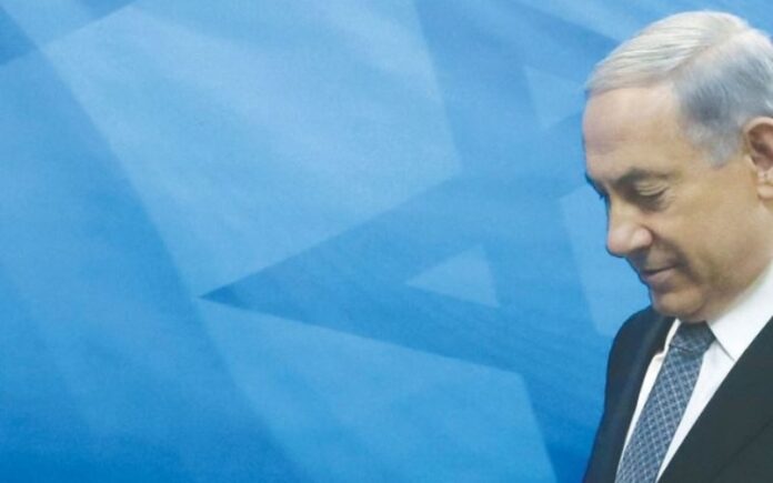 Analizan revocar la residencia a 80 mil palestinos