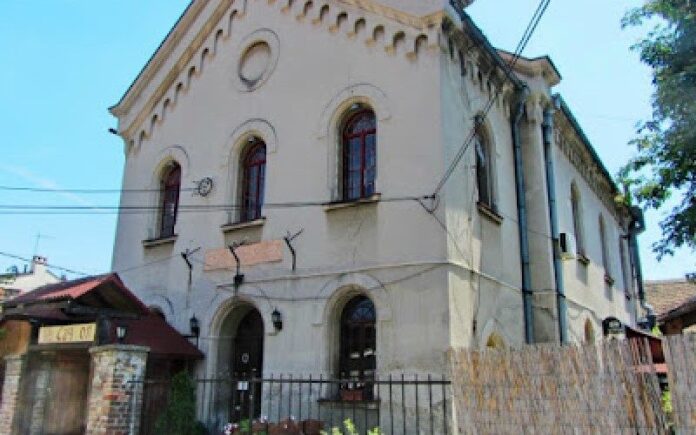 Las muchas vidas de la vieja sinagoga de Belgrado