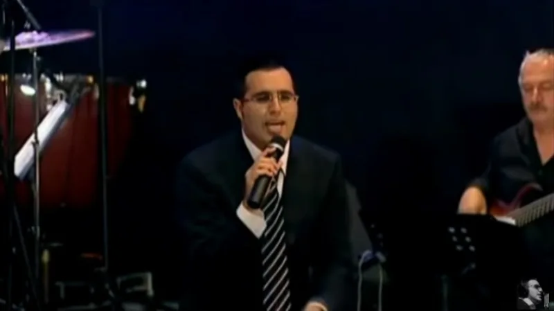 Halo Yadata - Yaakov Shwekey