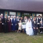 Aldeanos-2Bpolacos-2Bcelebran-2Bboda-2Bjud-25C3-25ADa-2Bsin-2Bjud-25C3-25ADos.jpg