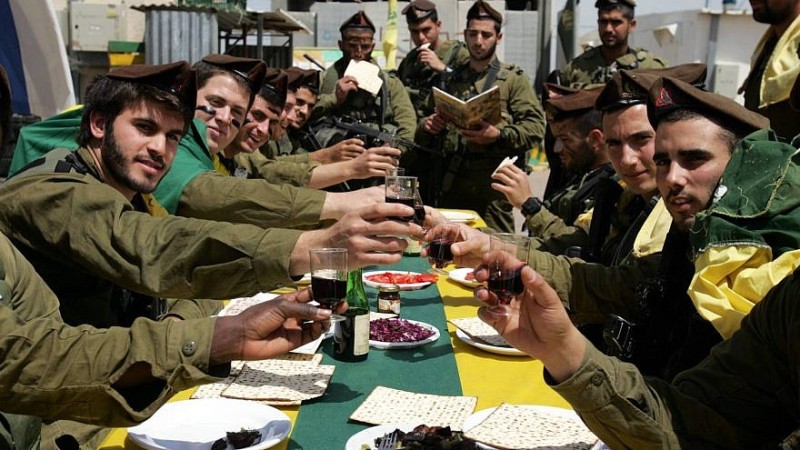 El ejército de Israel se prepara para celebrar Pésaj 2018