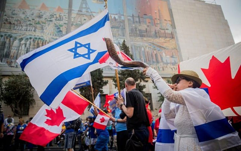 Miles de cristianos de todo el mundo marchan en Jerusalén
