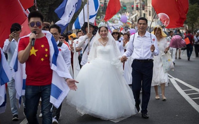Miles de cristianos de todo el mundo marchan en Jerusalén