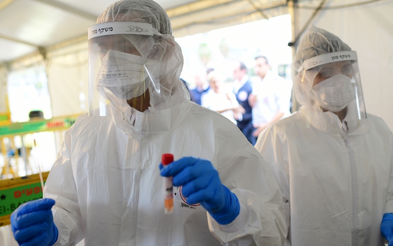 Israel abre la primera instalación de prueba de coronavirus en Tel Aviv