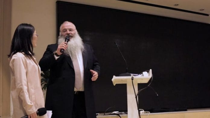 Un rabino en china dice que el cierre de la sinagoga protegió a los congregantes del coronavirus