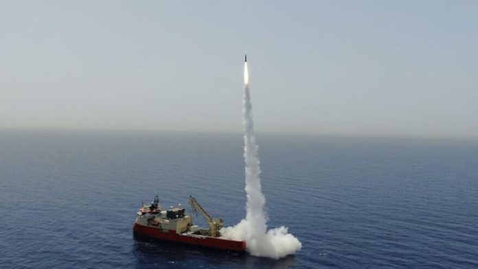Israel prueba con éxito el sistema de misiles LORA de última generación