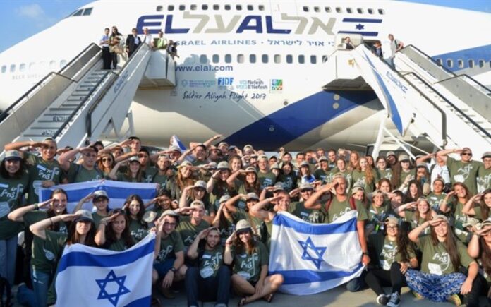 Es mejor ser un limpiador de pisos en Israel que un rabino en la diáspora