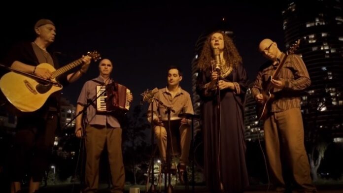 Shir Le Maalot - Maayan Band