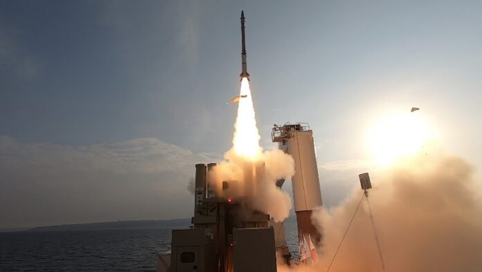 Israel realiza un importante ejercicio de defensa aérea, demostrando que puede derribar misiles de crucero
