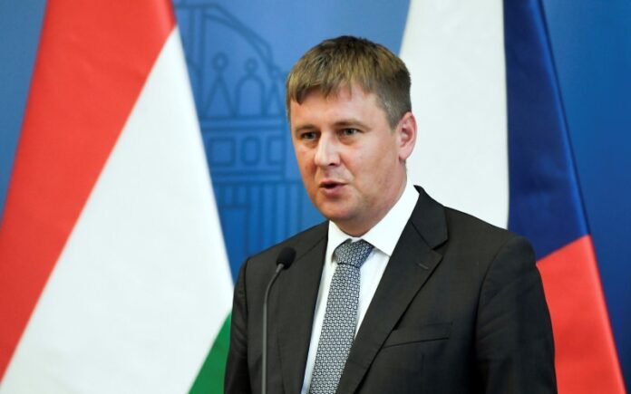 República Checa dice que abrirá oficina diplomática en Jerusalén