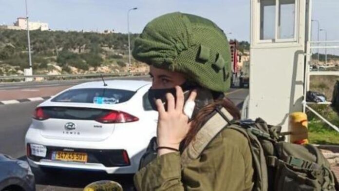 La oficial de las FDI que enfrentó al terrorista es una joven del Reino Unido