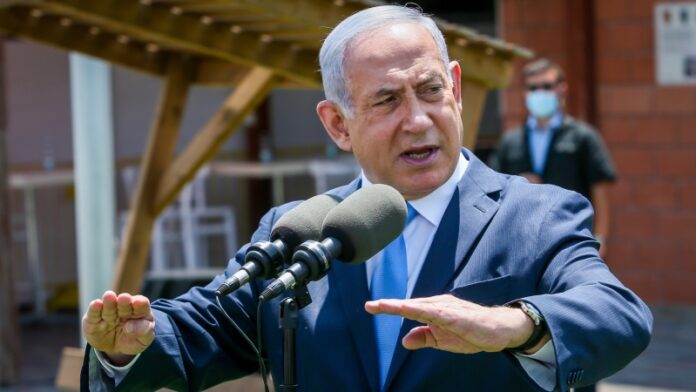 Benjamín Netanyahu: el fallo de la Corte crea el peligro de que Israel sea 'invadido' por conversos 'falsos' de África
