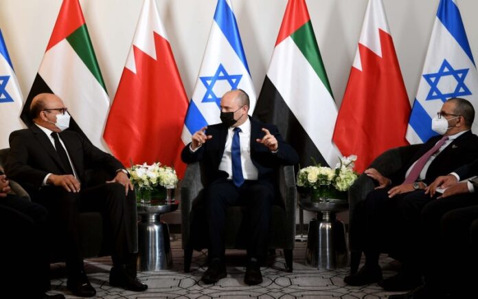 Bennett les dice a los ministros de Emiratos Árabes Unidos y Baréin: Jordania y Egipto están 'encantados' con los lazos