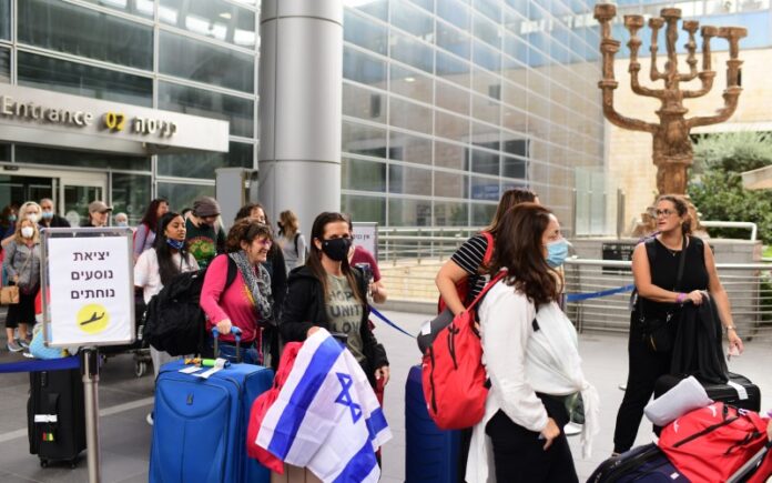 Cómo pueden ingresar a Israel los turistas vacunados: guía completa