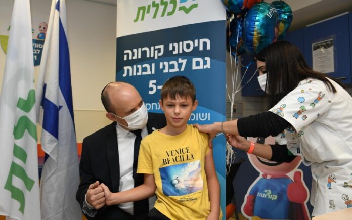 El hijo del PM, de 9 años, recibe la vacuna COVID cuando Israel lanza oficialmente vacunas para las edades de 5 a 11 años