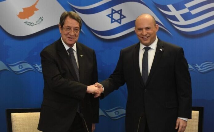 Bennett y Anastasiades se reúnen en Jerusalén para la cumbre Israel, Grecia y Chipre