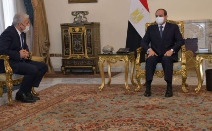 El Canciller israelí se reúne con presidente egipcio en el Cairo