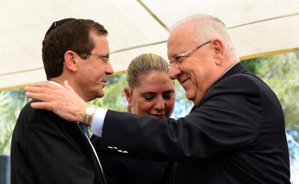 Cómo Isaac Herzog se convirtió en el arma diplomática secreta de Israel