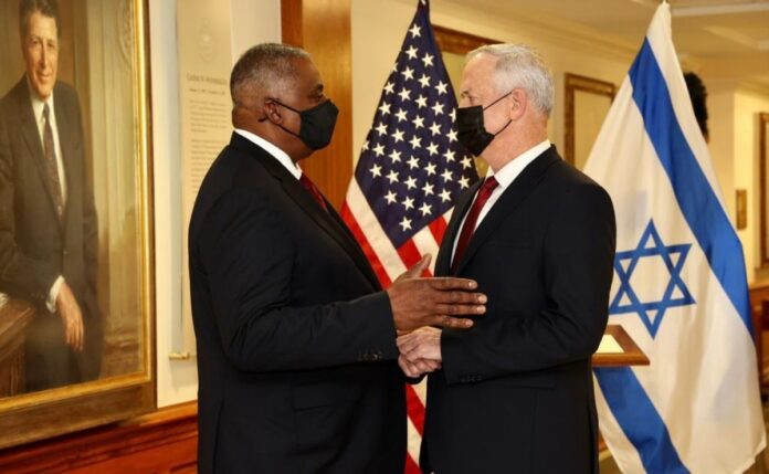 Gantz se reúne con el jefe de defensa de Estados Unidos y advierte sobre las aspiraciones “hegemónicas” de Irán