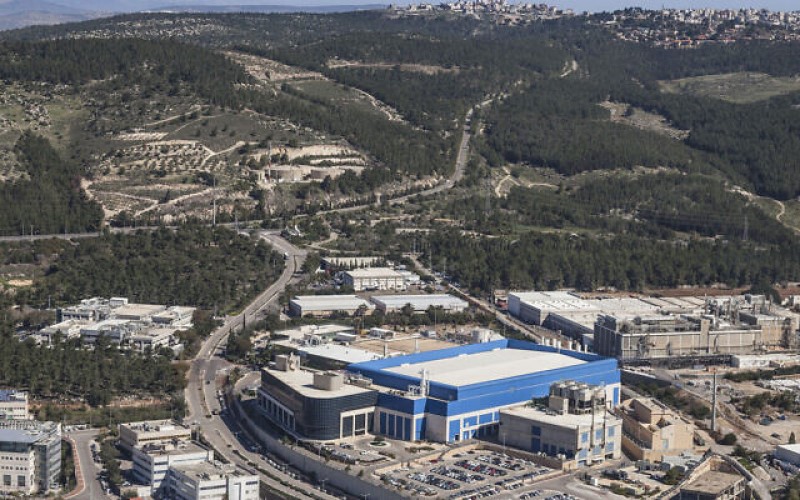 Intel adquirirá la empresa israelí Tower Semiconductor por 5.400 millones de dólares