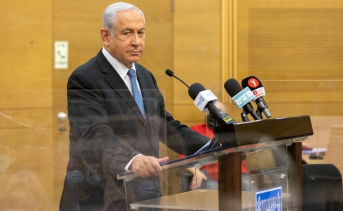 Benjamin Netanyahu da positivo por COVID