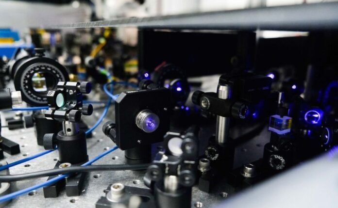 Investigadores israelíes construyen la primera computadora cuántica del país