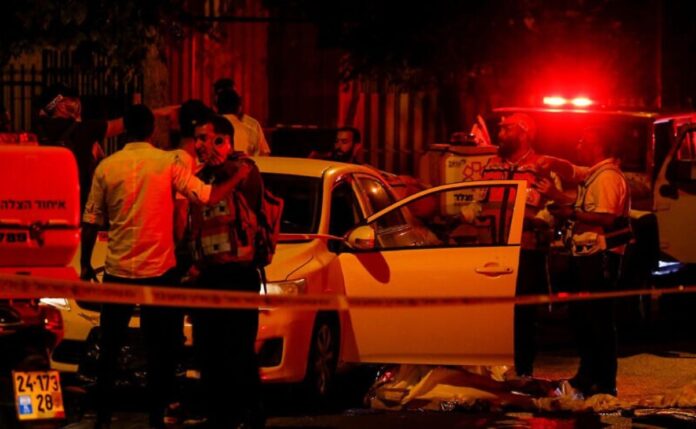 Ataque terrorista en Elad en Yom Ha'atzmaut: Tres asesinados, cuatro gravemente heridos