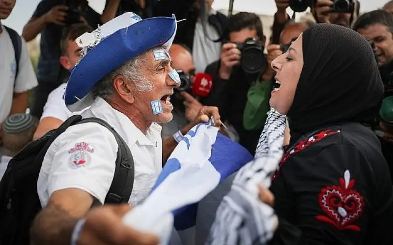 Israel aprueba la “marcha de las banderas” en el Día de Jerusalén a través de la Puerta de Damasco