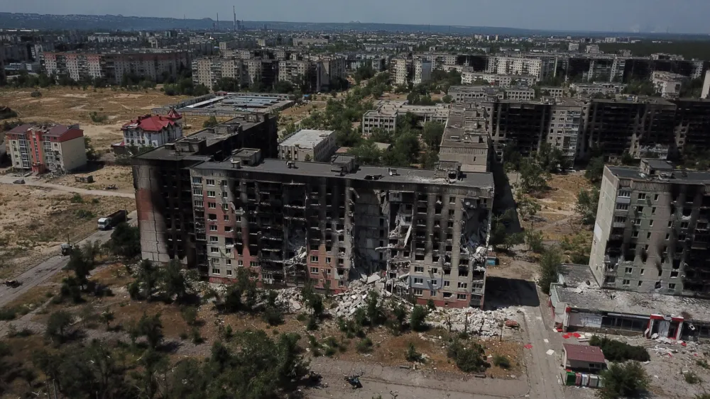 Una vista aérea de los sitios dañados en la ciudad de Severodonetsk, en el este de Ucrania, que las fuerzas rusas tomaron el control después de una lucha sostenida, en el Óblast de Lugansk, Ucrania