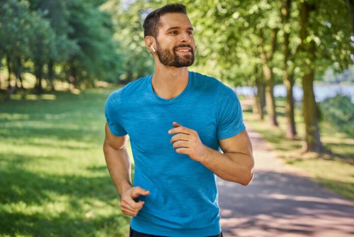 Correr reduce la posibilidad de padecer algunos tipos de cáncer en un 72%, según científicos israelíes