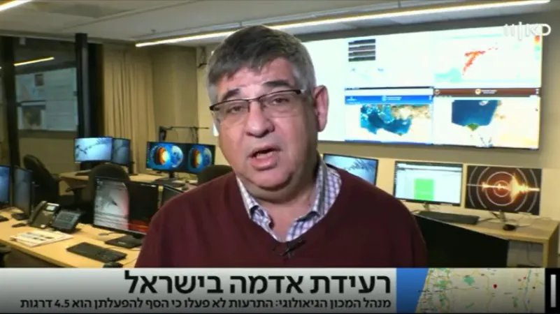 El profesor Zohar Gvirtzman del Servicio Geológico de Israel durante una entrevista con Kan el 8 de febrero de 2023.