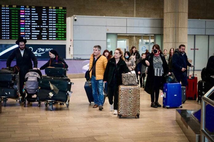 Los operadores turísticos instan al Ministerio de Finanzas a mantener la exención del IVA para los turistas